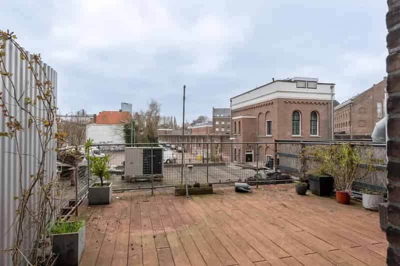 Appartement Rotterdam Zwart Janstraat gerenoveerd 2013