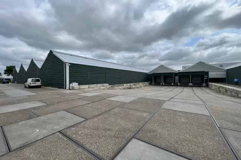 Bedrijfshal te huur Amstelveen Meerlandenweg