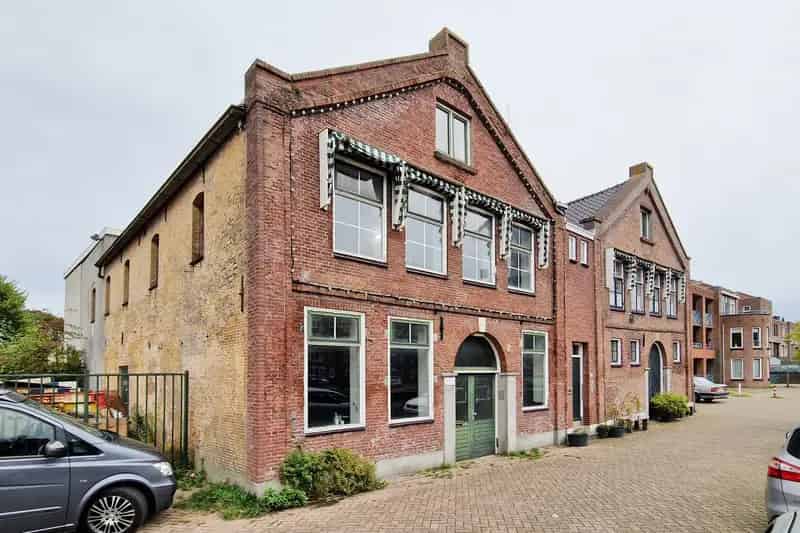Huis te koop Schiedam Noordvestsingel 419m²