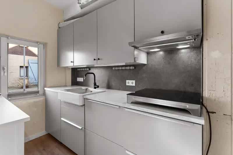 3 Kamer Appartement met Bedrijfsruimte Almere Buiten