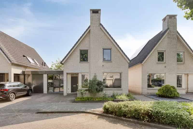 Huis te koop Schijndel: Ruimtelijk en comfortabel wonen