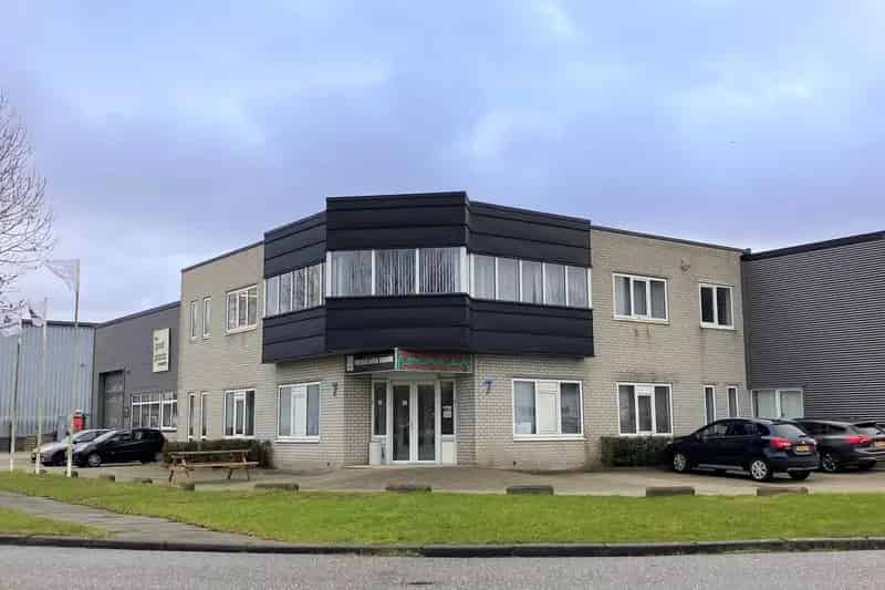 Kantoorruimte te huur Almere-Buiten 60m² Deelverhuur mogelijk