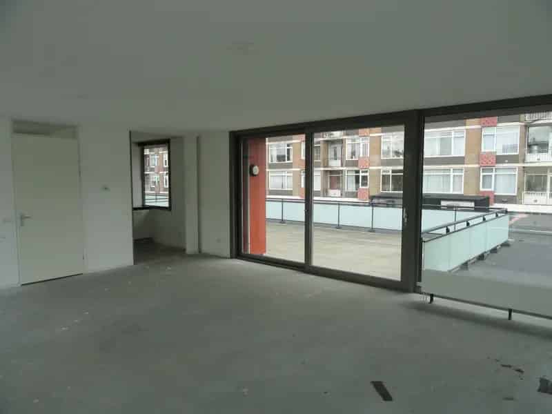Ruim 3 kamer appartement Leiden met dakterras