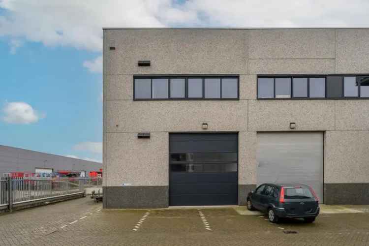 Bedrijfshal te koop en te huur De Lier 85m2