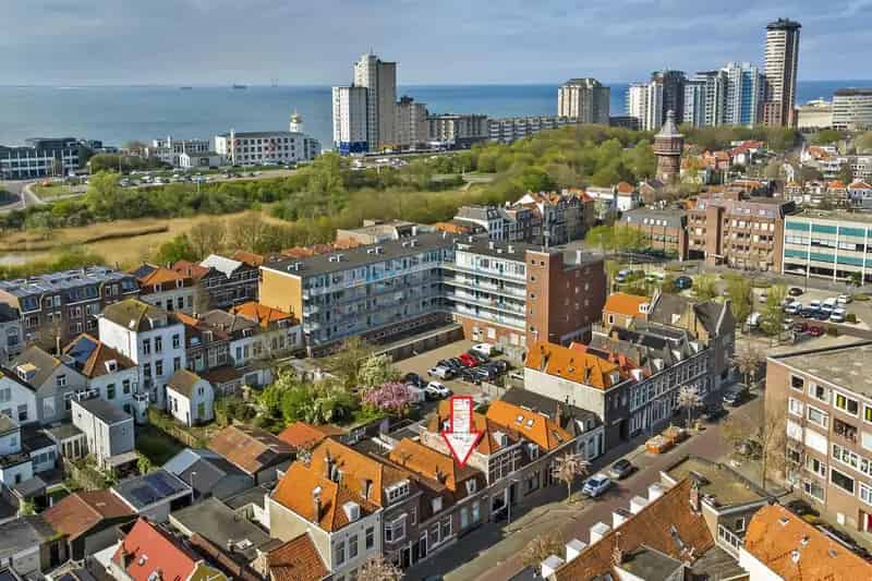Tussenwoning Vlissingen Grote Garage Dakterras Centrum Strand