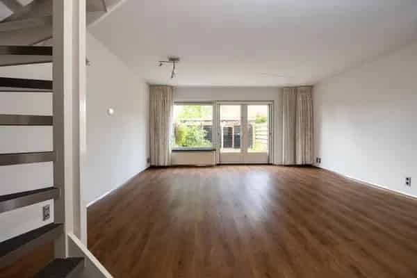 Moderne Tussenwoning te Huur Hoorn Grote Waal