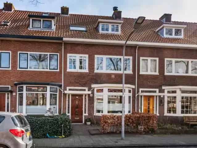 Jaren 30 Familiehuis Bomenbuurt 5 slaapkamers Zonnige tuin