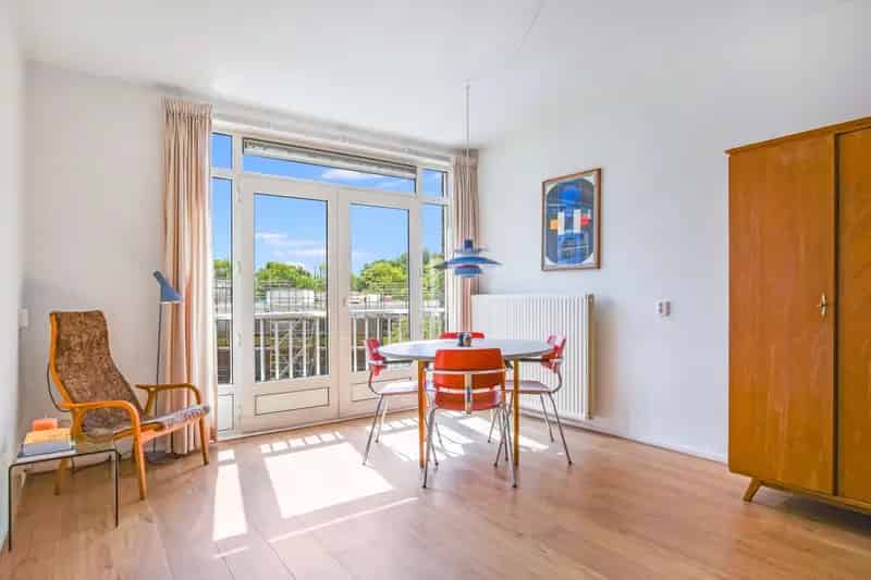 Appartement Amsterdam Noord 84m2 3 slaapkamers balkon zolder