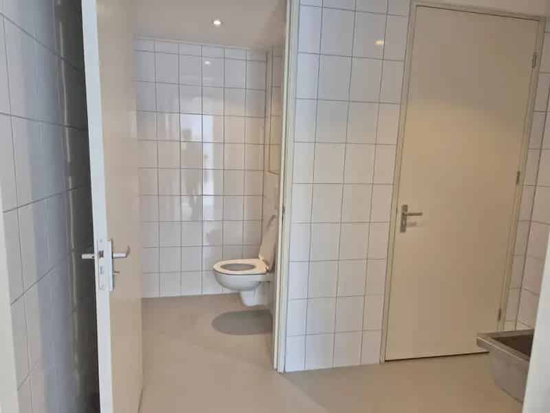 Bedrijfshal te koop Biddinghuizen 13m² Opslag Werkplaats
