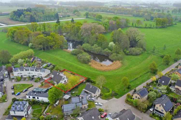 Ruime Villa te Koop in Colmschate Deventer 4 slaapkamers Grote Tuin