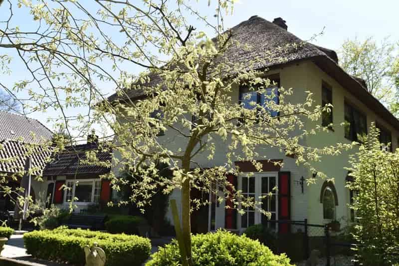 Sfeervolle Tweekapper te Koop in Epe Nabij Centrum en Natuur