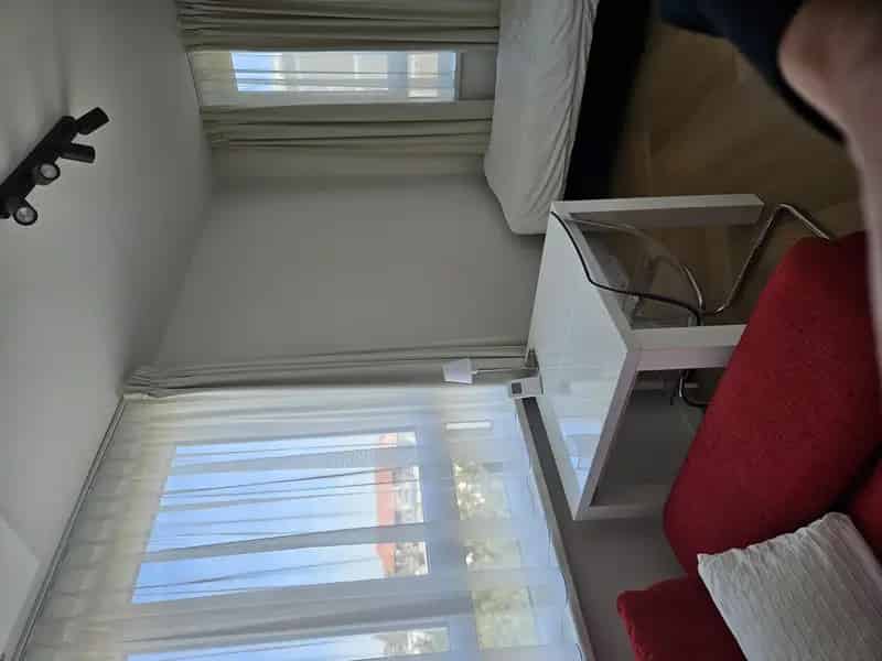 Single-kamer in gedeeld appartement (incl. reg.)