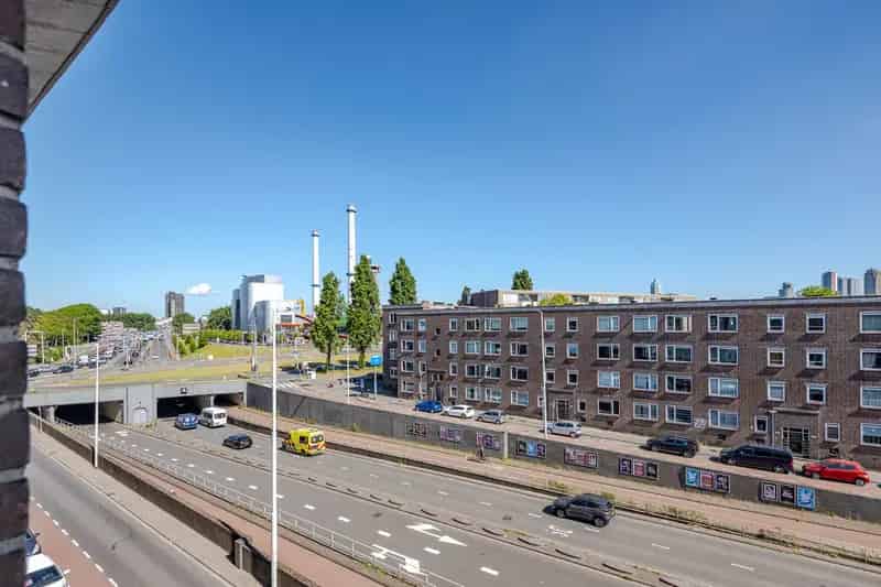3 Kamer Appartement Rotterdam Compleet gerenoveerd