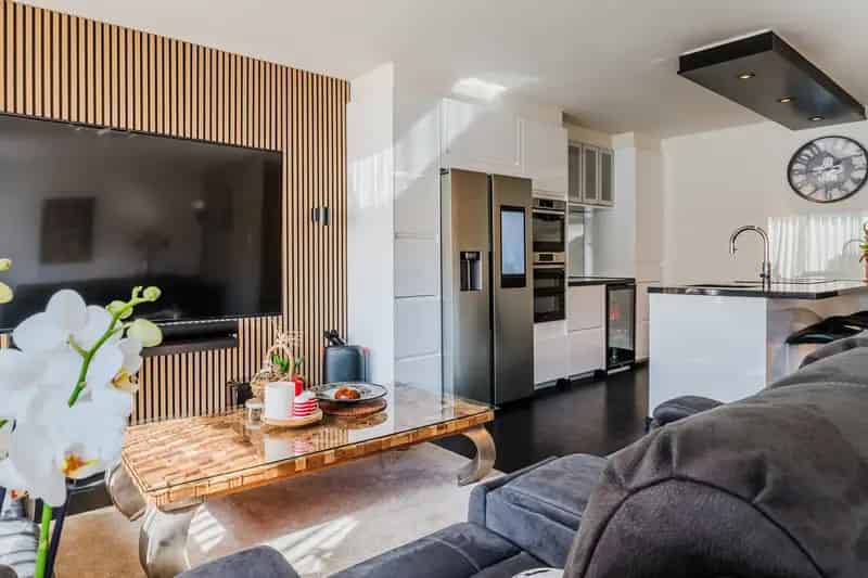 Huis te koop Breda Kroeten: Ruime Moderne Woning met Praktijkruimte