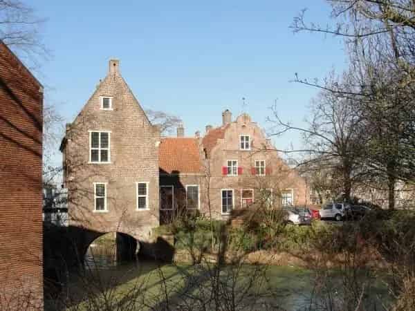 Kantoorruimte Utrecht Hof van Chartreuse: 90m2 45m2 12m2 te huur