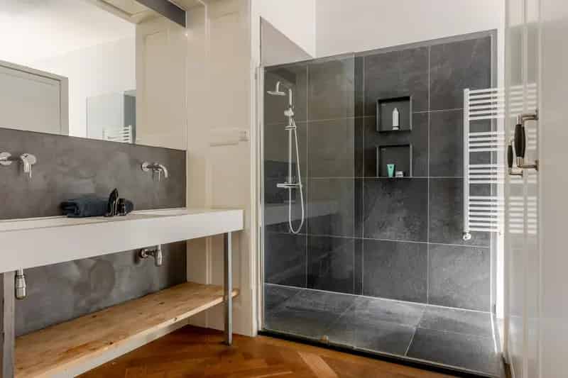 Karaktervolle Dubbele Benedenwoning Rotterdam Liskwartier 191m2