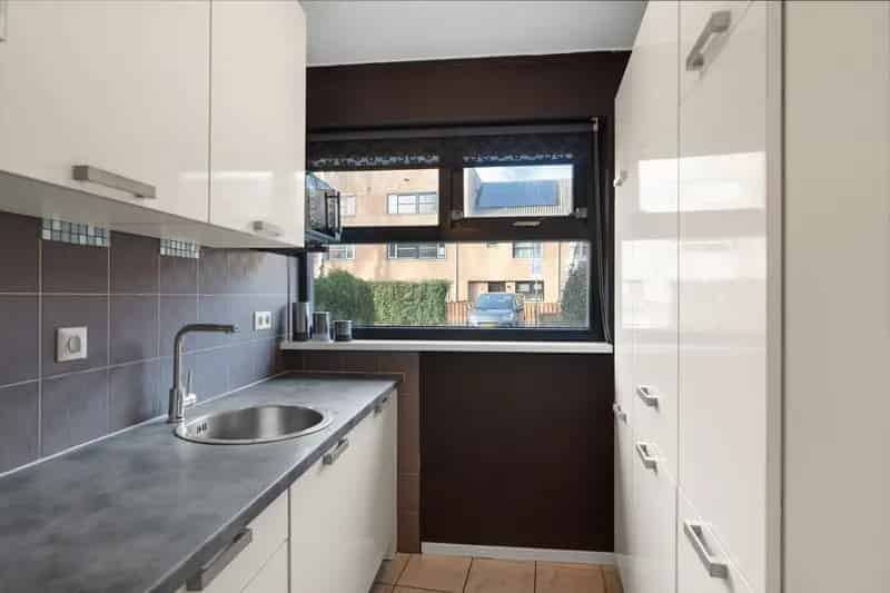Familiewoning te koop Almere: 3 slaapkamers, tuin, parkeren