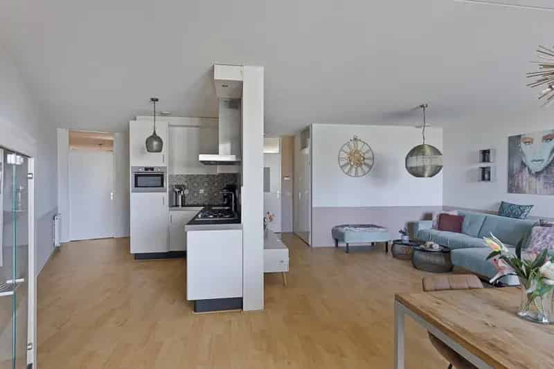 Appartement Nijmegen Kronenburgerpark Gemeenschappelijke Tuin Parkeerplaats