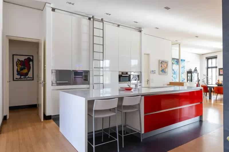 Luxe Bovenwoning Rotterdam 385m² 2 Dakterrassen Garage