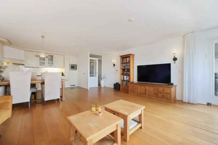 Appartement te koop Zaandam 101m2  2 slaapkamers  Balkon  Parkeerplaats