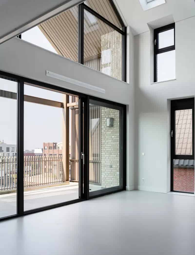 Modern Duplex Penthouse Muiden 218m2  2 slaapkamers 2 badkamers