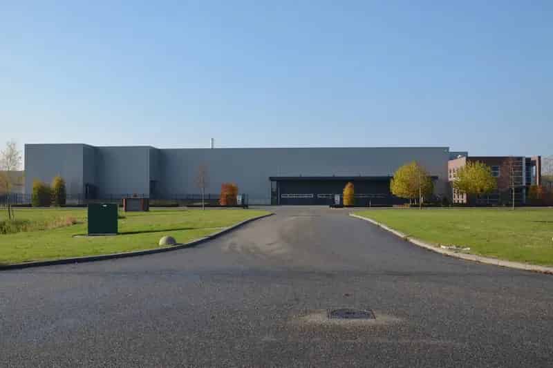 Bedrijfshal te huur Tiel 4307m2 - 11804m2 A15