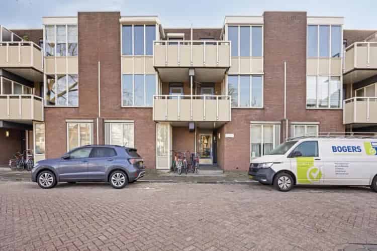 3 Kamer Appartement Roosendaal Nabij Centrum Station Park