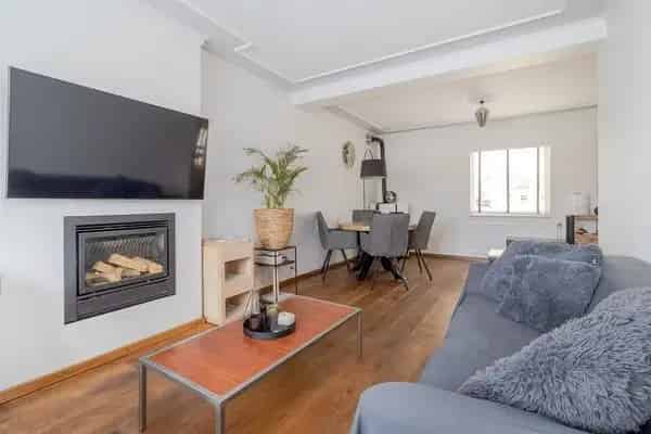 Geschakeld woonhuis Bunde 3 slaapkamers carport werkplaats