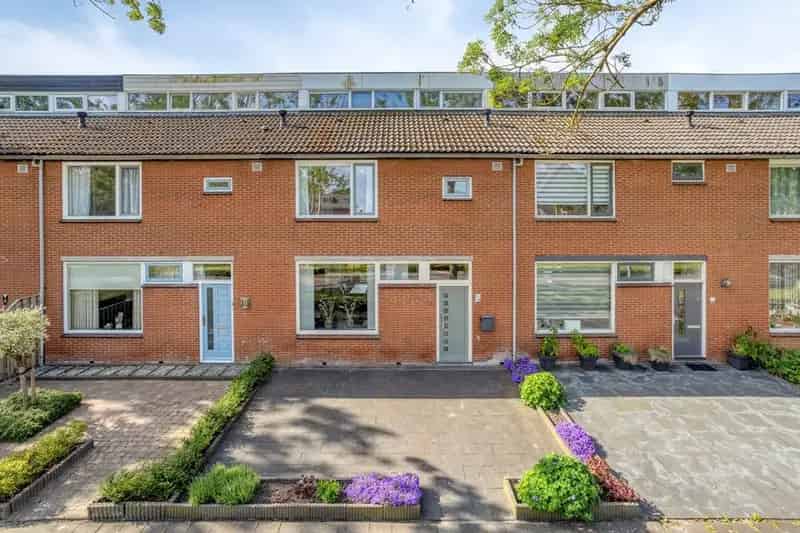 Ruime 4 Slaapkamers Tussenwoning Plan West Zierikzee