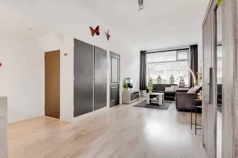 Huis te koop Hilversum 4 slaapkamers tuin