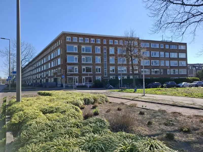 Te renoveren appartement Rotterdam Liskwartier twee slaapkamers