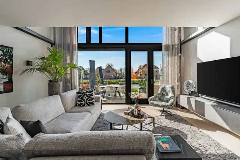 Luxe Villa aan het Water Edam 4 slaapkamers 2 badkamers