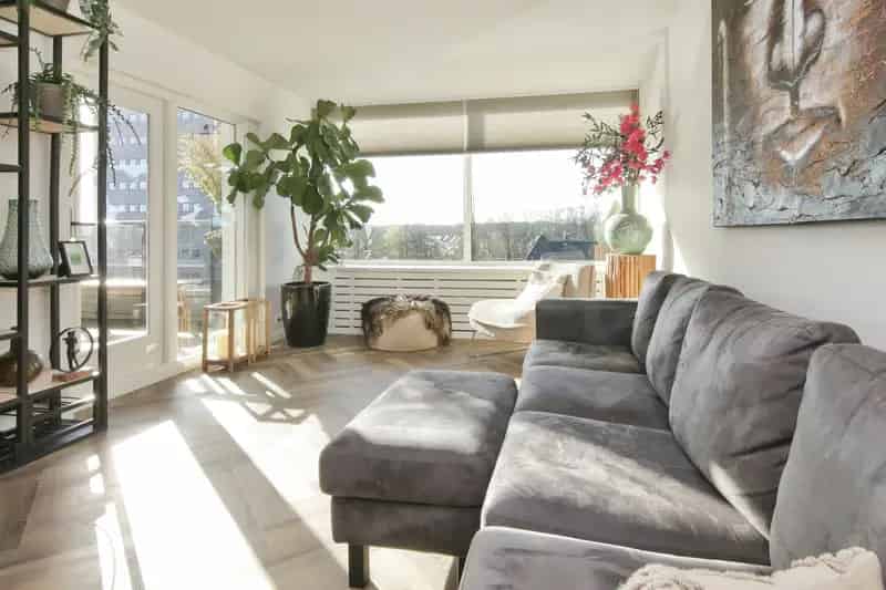 Luxe Appartement Heemstede  -  Gerenoveerd 3-kamer appartement met uitzicht