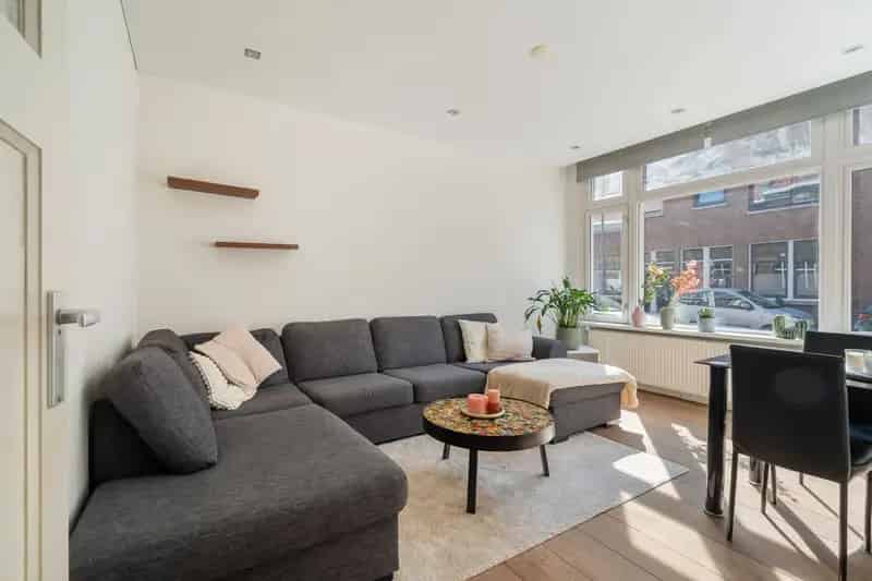 3 Kamer Benedenhuis Hillegersberg Zuid 69m2 gerenoveerd