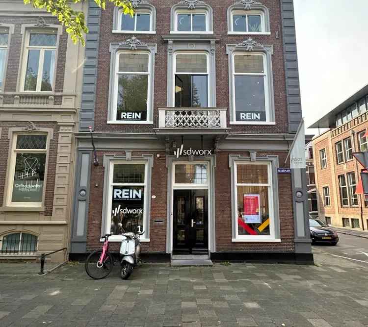 Kantoor Groningen | Zoek kantoren te huur: Hereplein 1 9711 GA Groningen [funda in business]