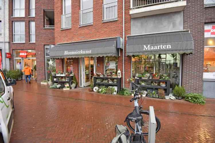 Winkel Epe | Zoek winkels te huur: Marktplein 6 8161 EE Epe [funda in business]