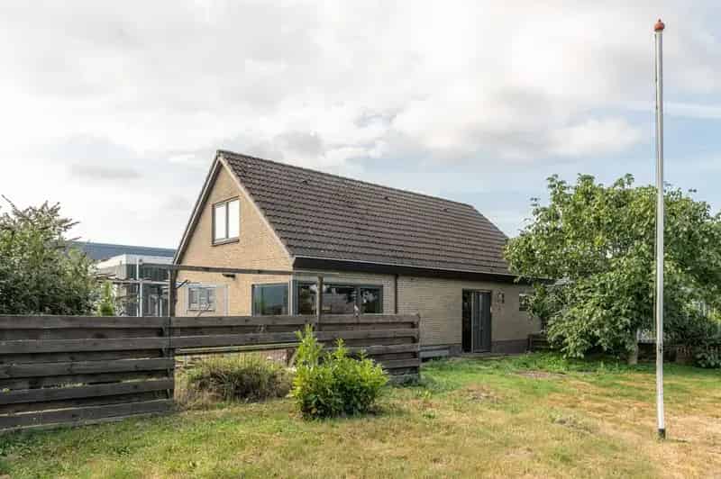 Bedrijfshal Wolvega | Zoek bedrijfshallen te koop: Ambachtsstraat 5 8471 AA Wolvega 