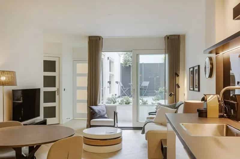 Gemeubileerd Appartement 75m2 1 Slaapkamer Amsterdam