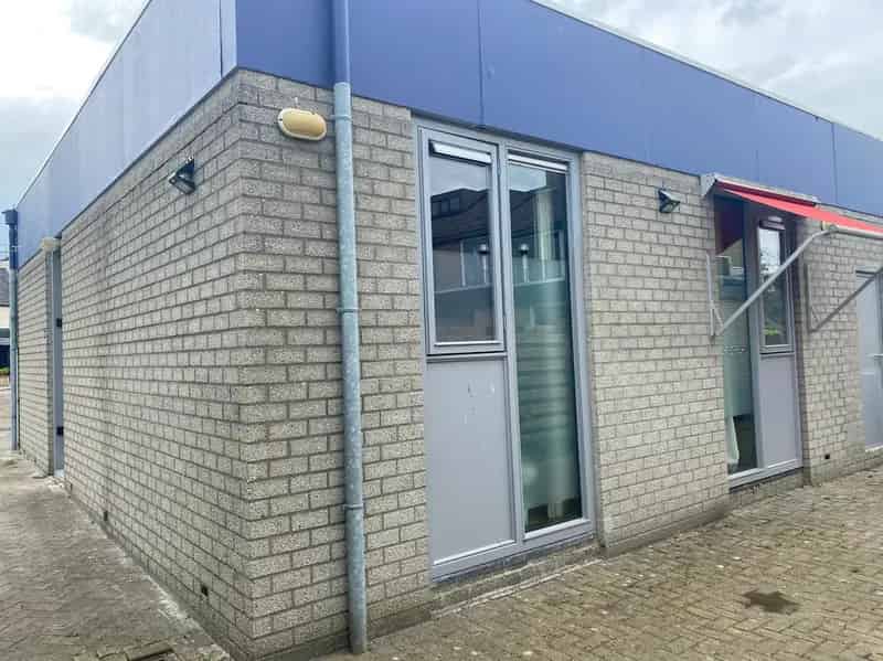 Appartement 43m2 begane grond 1 slaapkamer prive berging