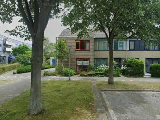 Ruime Hoekwoning Almere Filmwijk te Huur