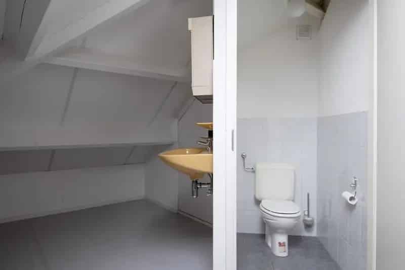 Villa met dubbele garage en ruim perceel te Hoevelaken