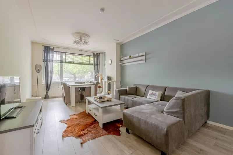 Rotterdam Bloemhof 2-kamer appartement te koop