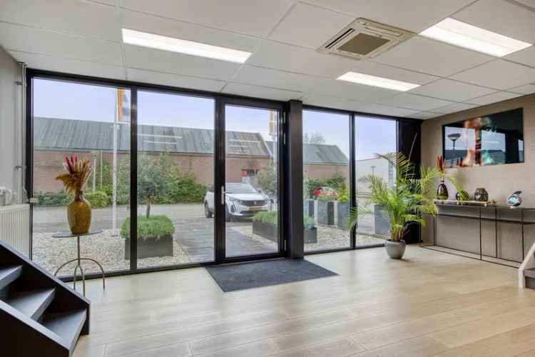Kantoorvilla te Huur Alphen aan den Rijn 242m²