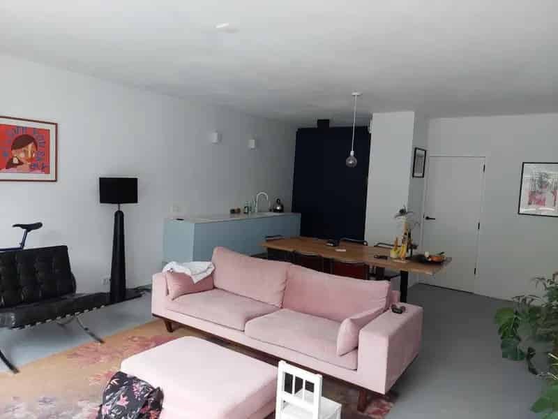 Modern appartement Amsterdam Noord grote tuin