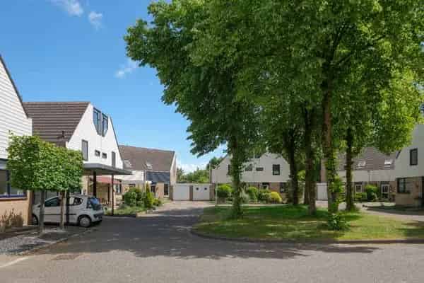 Twee Onder Een Kapwoning Windmolenbroek 3 slaapkamers Ruime Tuin