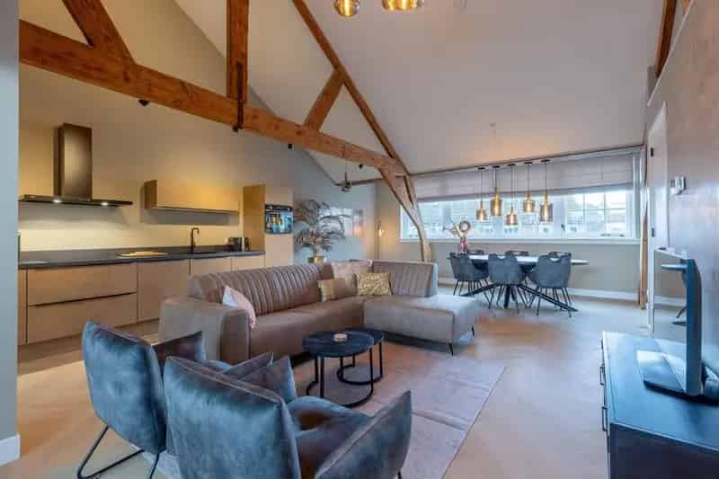3 Slaapkamer Appartement Hilversum Gemeubileerd Balkon Mezzanine