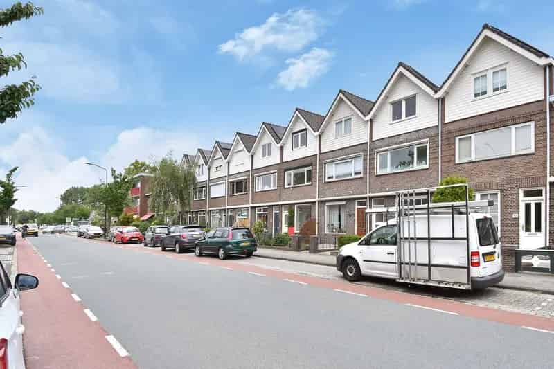 5 Kamer Drie Laags Tussenwoning Leidschendam