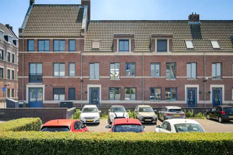 Huis te koop Geertruidenberg 4 slaapkamers luxe woning