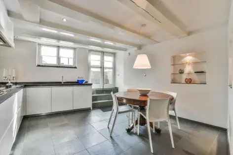 3 Kamer Appartement 107m2 Amsterdam Centrum