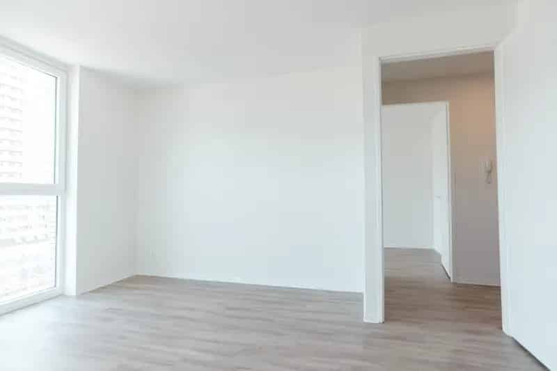 Utrecht Appartement te Huur Twee Kamers Modern Licht